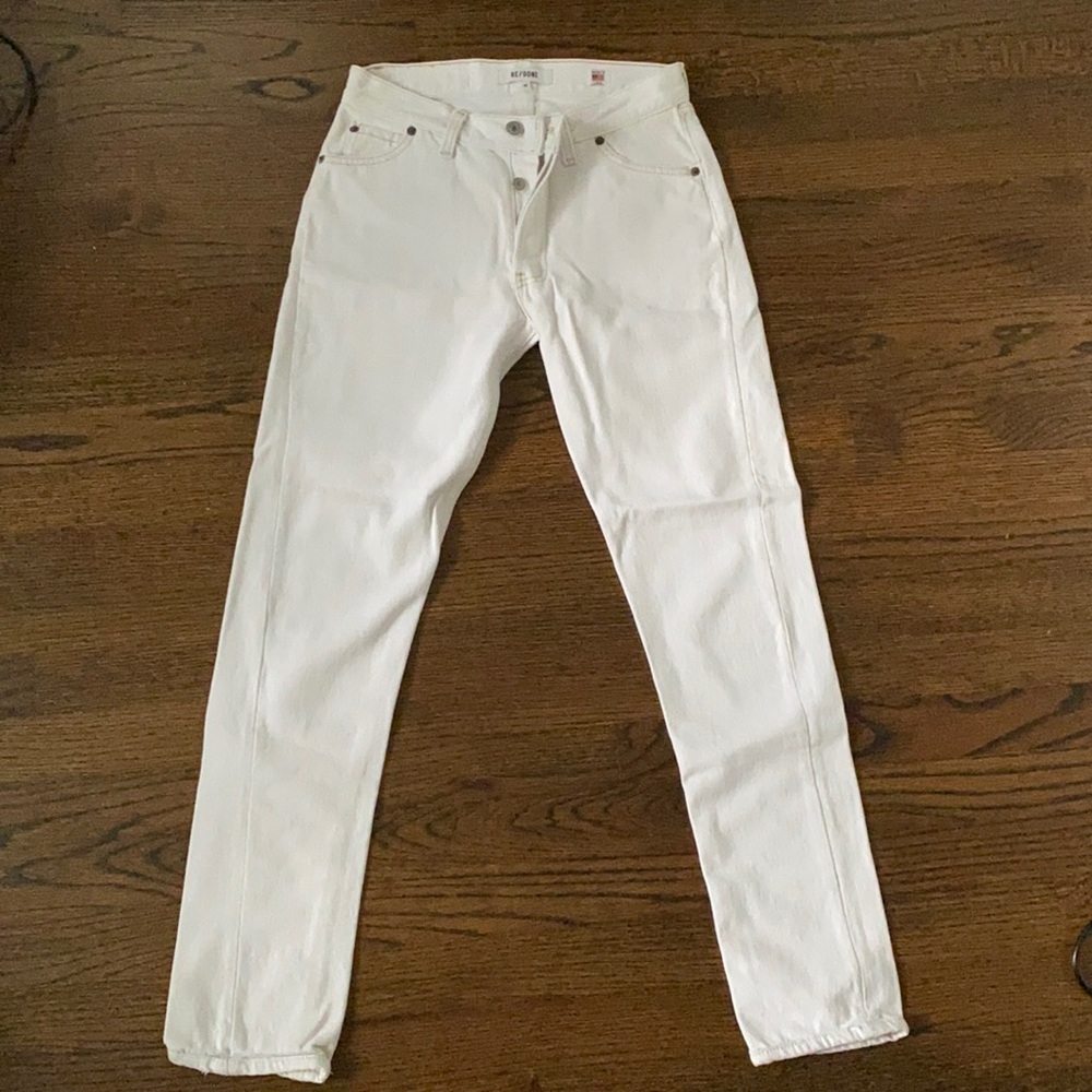 NEVER BEEN WORN high waist white Re/Done jeans!